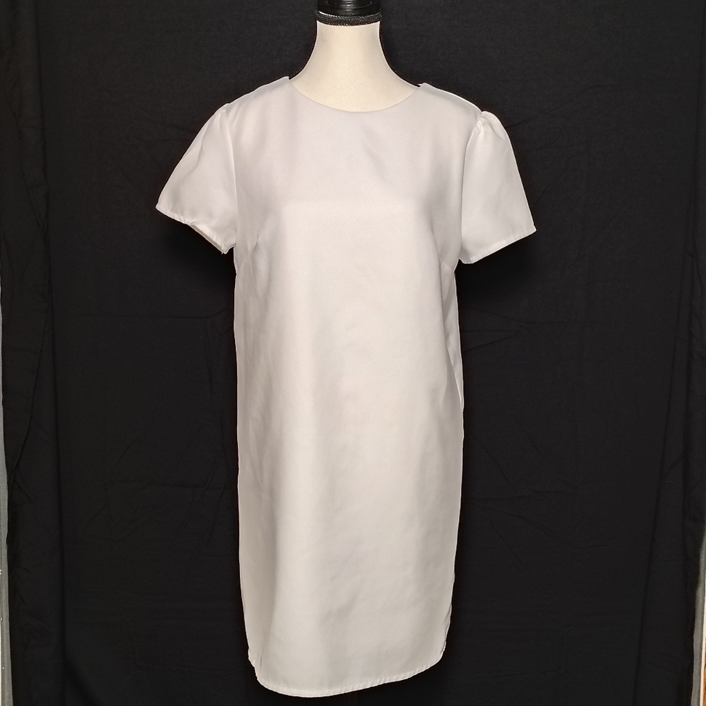 She + Sky Elegant White Dress Small